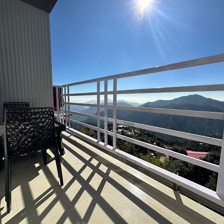 Kanatal'S Valley View Inn 외부 사진