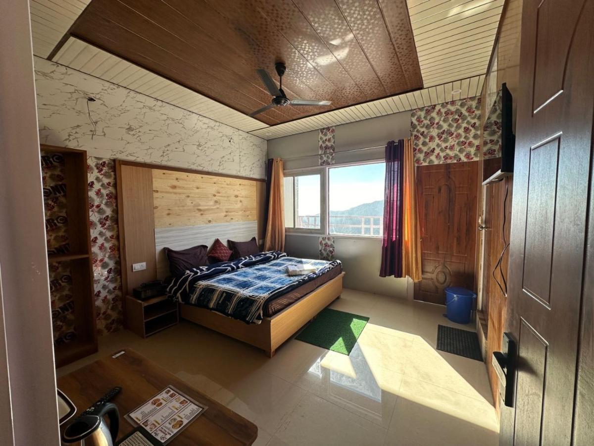 Kanatal'S Valley View Inn 외부 사진